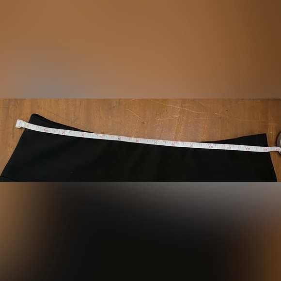 ⭐️ BUNDLE: 2 skirts and 2 tops. - Picture 4 of 12